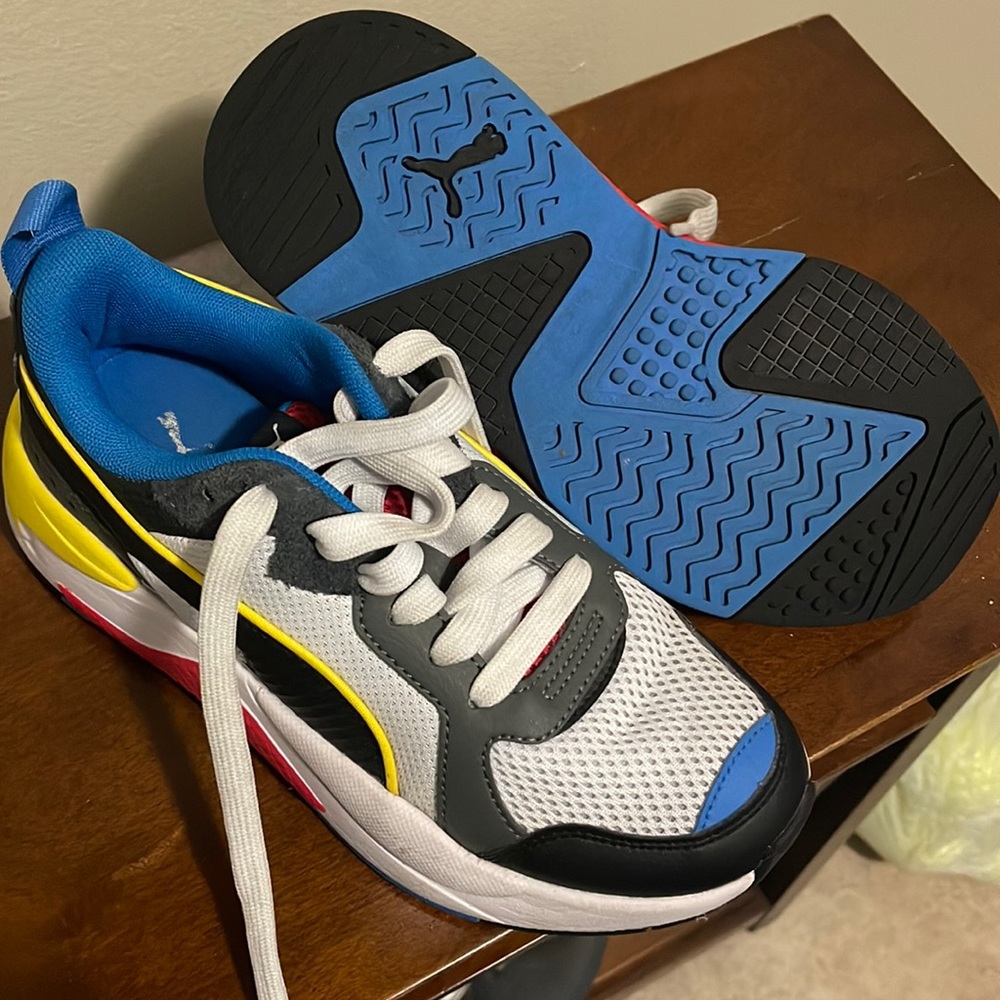 Puma Sneakers multicolor kids Size 4